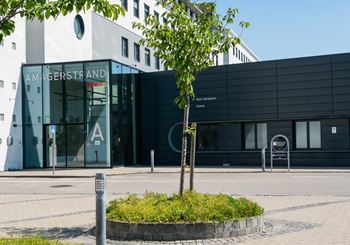 Kontor tæt på metro og Amager Strand